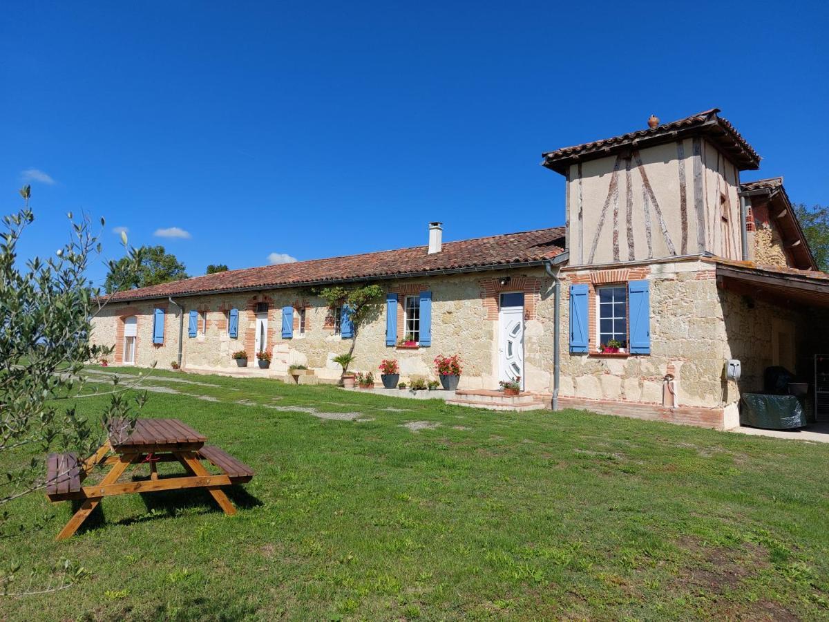 Les Gites De Laures Monblanc Kültér fotó